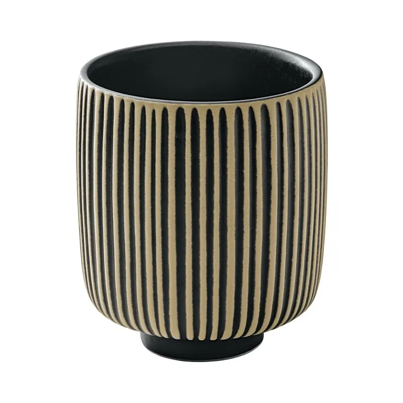 PLAYGROUND NARA Becher hoch Relief schwarz/weiß 0.30l