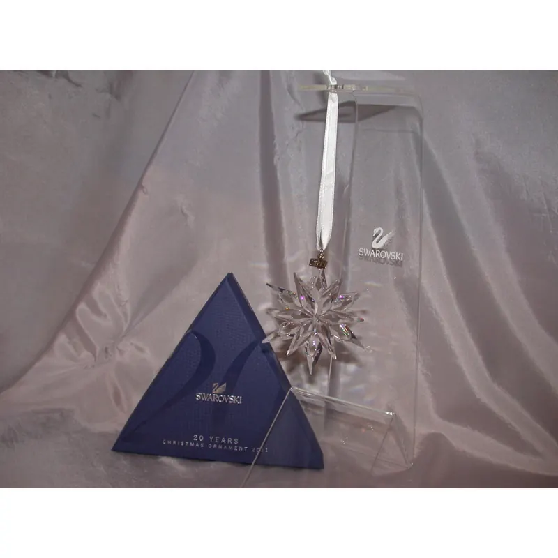 Swarovski Weihnachtsstern 2011 Christmas Ornament 1092037