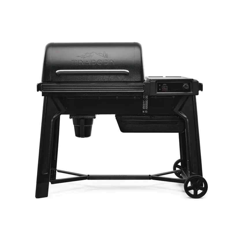 TRAEGER Woodridge Pro